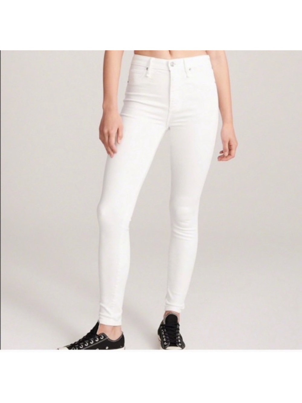 Abercrombie & Fitch White High-Rise Skinny Jeans